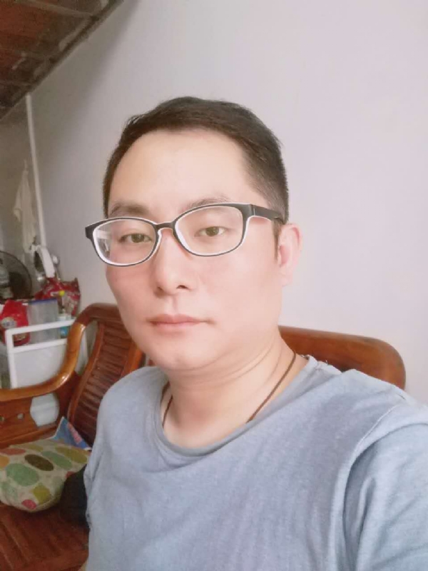 流星的尾巴的第一张照片--南安征婚网