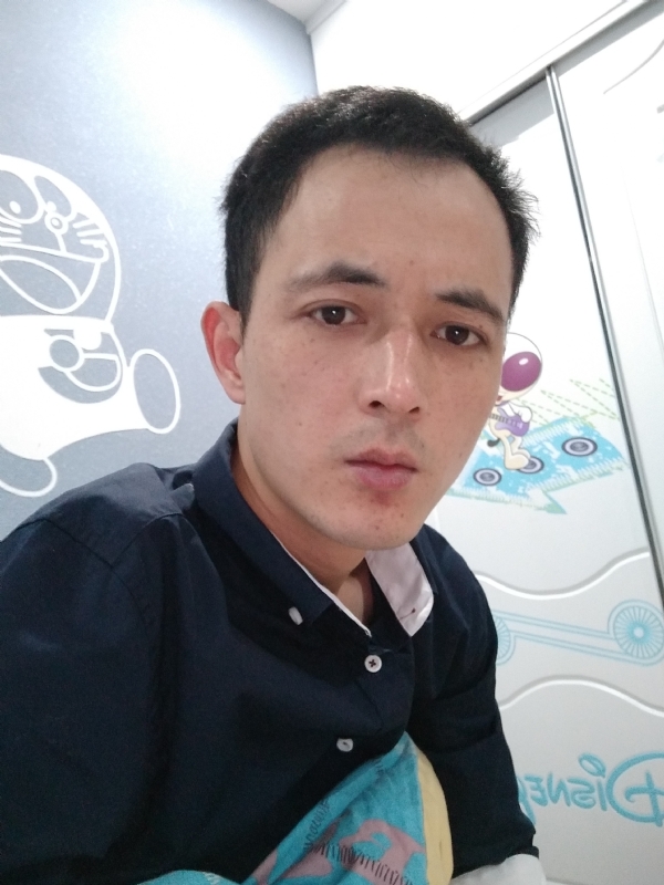 容晨的第一张照片--南安征婚网