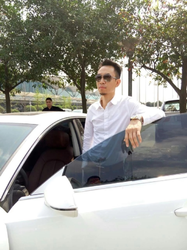 杨岳的第一张照片--南安征婚网