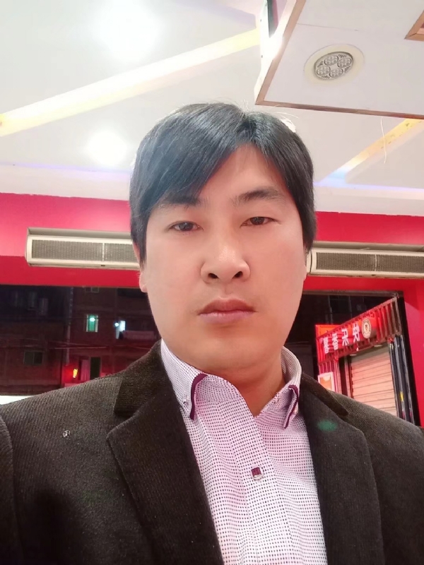 奔跑的第二张照片--南安征婚网