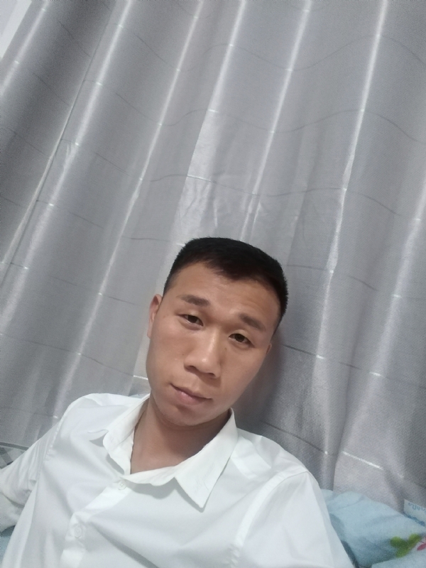 不器的第一张照片--南安征婚网
