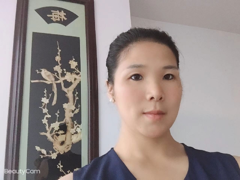 微笑的第一张照片--南安征婚网