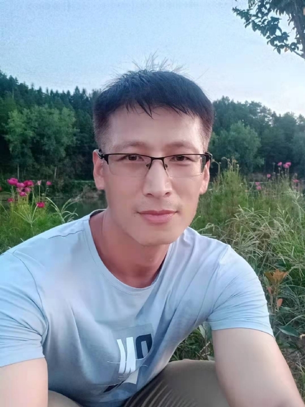 零零柒的第一张照片--南安征婚网