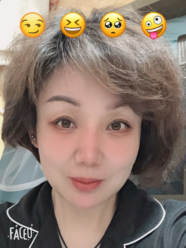 飘拂的第一张照片--南安征婚网