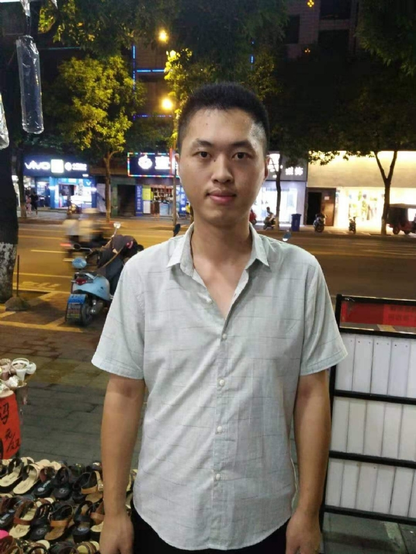 单身的雄鹰的第一张照片--南安征婚网