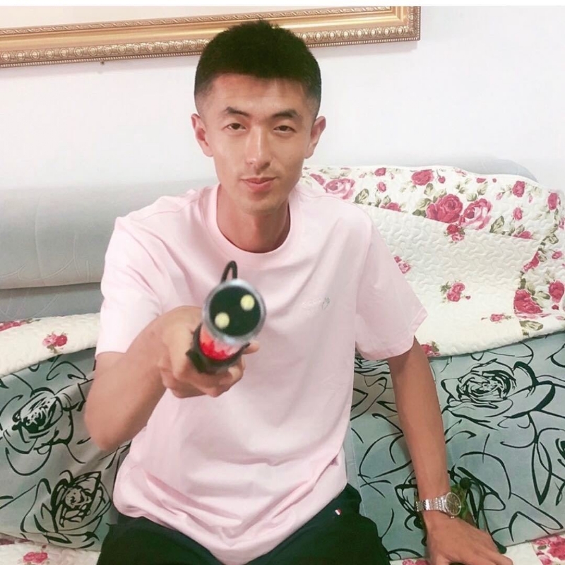 转身留下孤独的她的第一张照片--南安征婚网