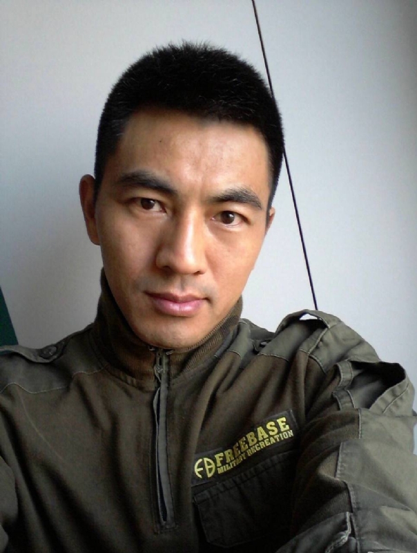 鐵血柔情的第一张照片--南安征婚网