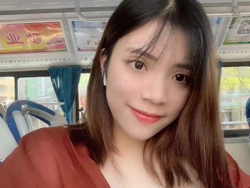 小眼睛的第一张照片--南安征婚网