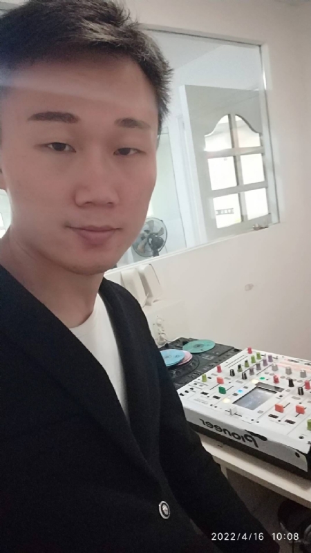 林锋的第四张照片--南安征婚网