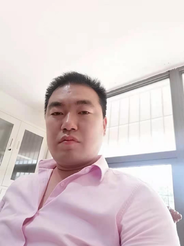 命运的打拼的第一张照片--南安征婚网
