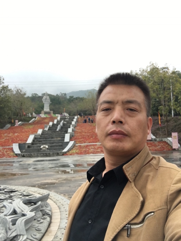 开心的松鼠的第二张照片--南安征婚网