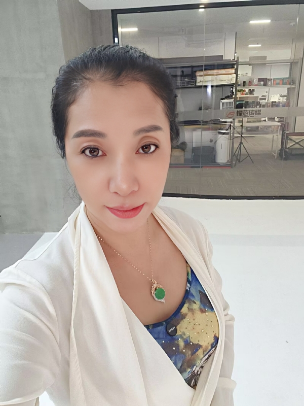 仝馨的第二张照片--南安征婚网
