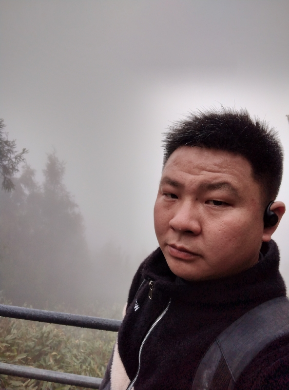 何何何的第一张照片--南安征婚网