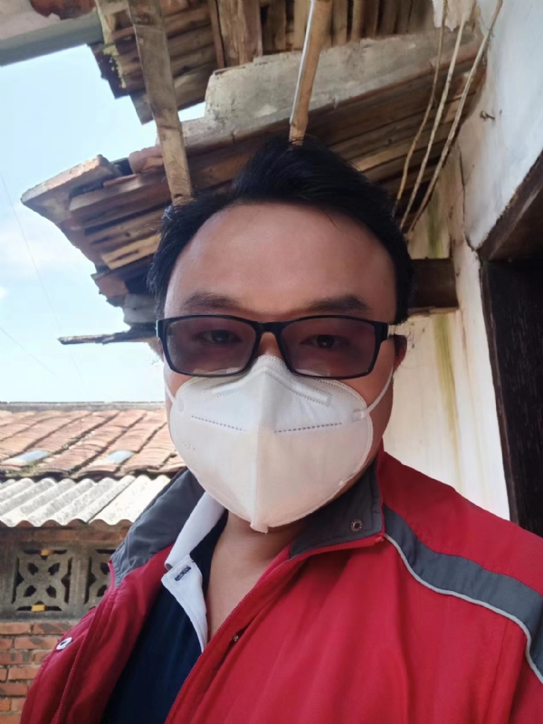 如影随形的第一张照片--南安征婚网