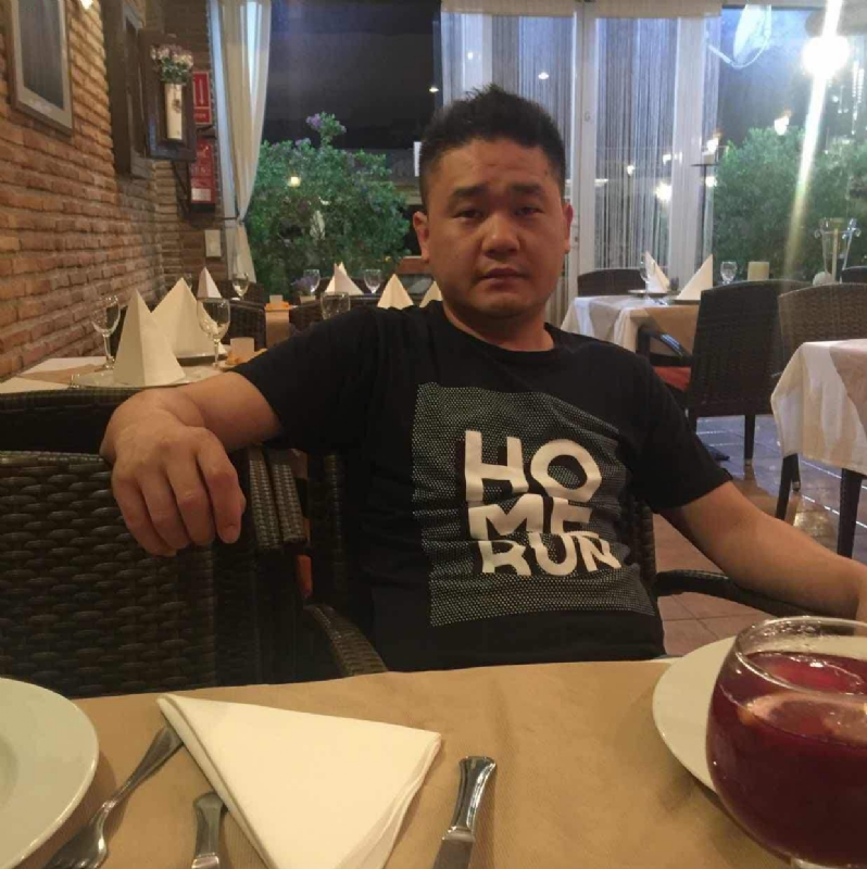 海外游子的第三张照片--南安征婚网