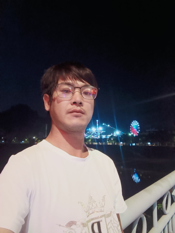 任豐的第一张照片--南安征婚网